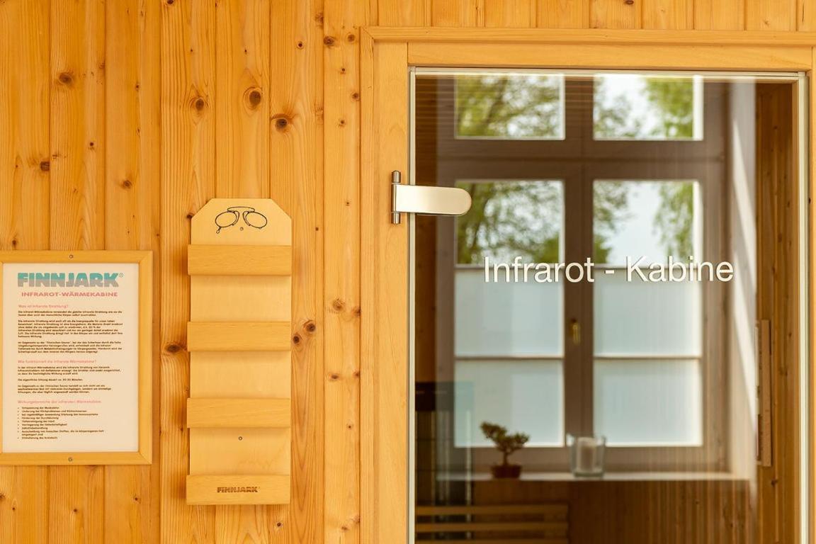 MöllnGutshaus Gross Helleアパートメント エクステリア 写真