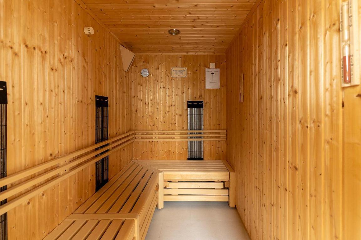 MöllnGutshaus Gross Helleアパートメント エクステリア 写真